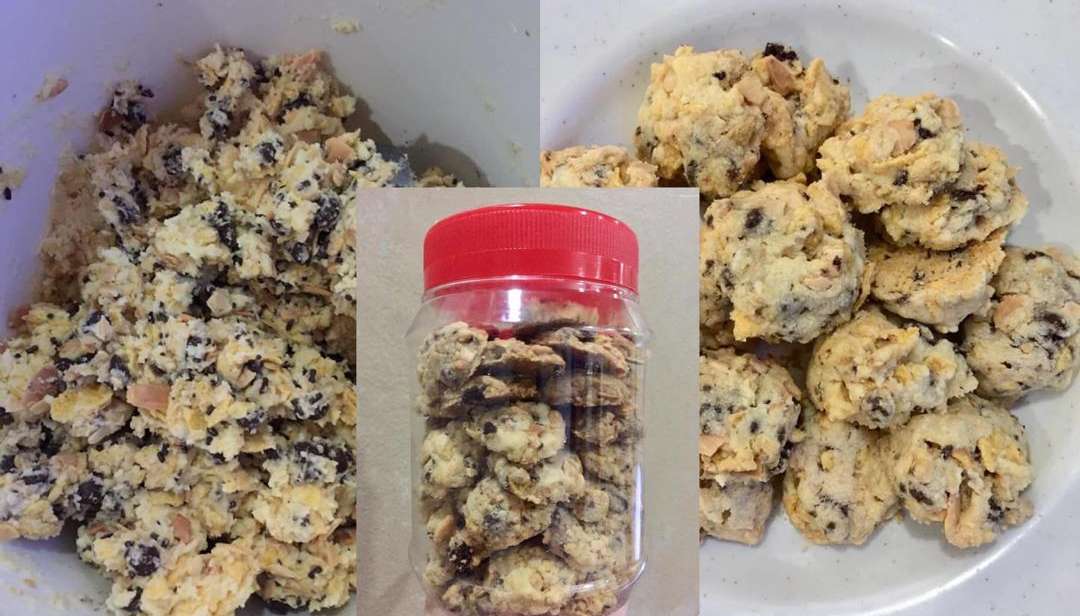 Biskut Cornflakes Crunchy Chocolate Chips Archives - iCookAsia