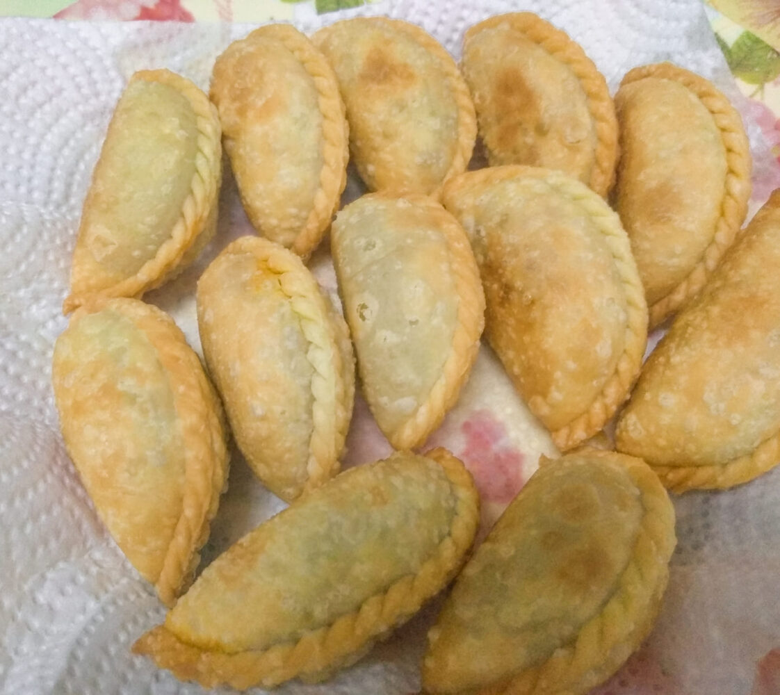 Resepi Kuih Karipap Yang Paling Sedap Dan Menjadi. Confirm Rangup Bila