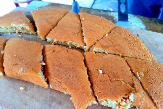 Apam balik tebal di Pasar Kampar
