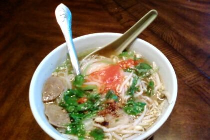 Cambodian kuy teav noodle soup