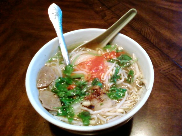 Cambodian kuy teav noodle soup