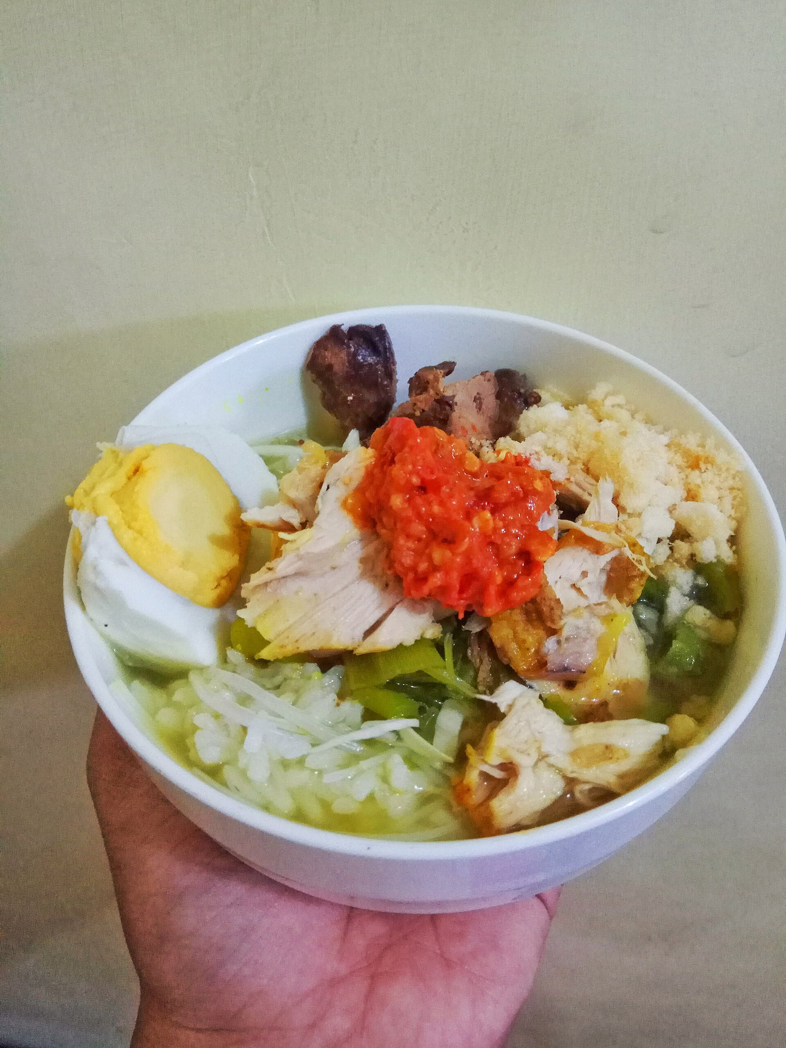 Another serving of Soto Lamongan with chicken, egg and sambal