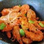 Sambal udang petai dalam hidangan merah